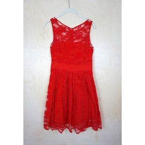 ModCloth (BB Dakota) "When the Night Comes" Red Lace Dress